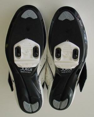 7021soles.JPG - 16.1 K