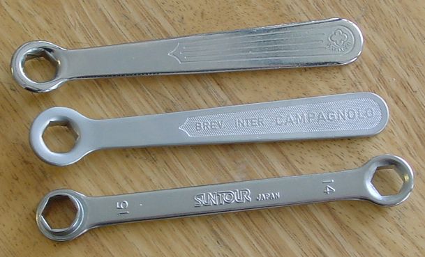 ttool-crankaxlewrenches.jpg - 47296 Bytes